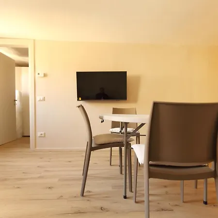 Ross' House 2 Apartman Velence