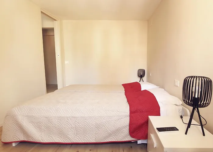 Apartment Ross' House 2 *